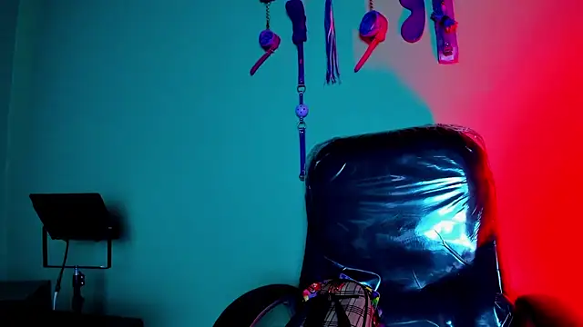 Snapshot of hazz_smith_ chatting on February 26, 5:46 pm hazz smith online show from February 26, 5:46 pm