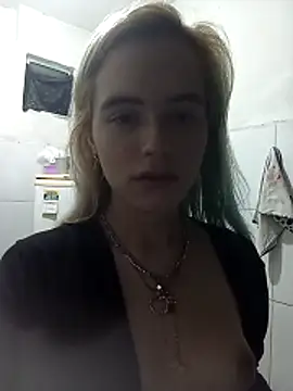 Luanatrans15 online show from April 8, 2:02 am