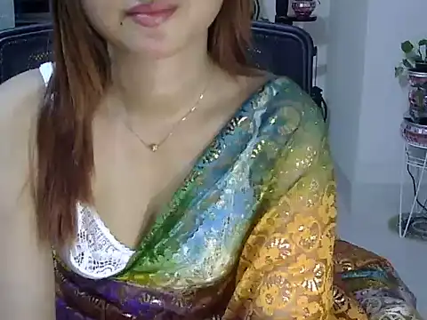 Snapshot of Maaya_khan chatting on August 2, 4:59 pm Maaya khan online show from August 2, 4:59 pm