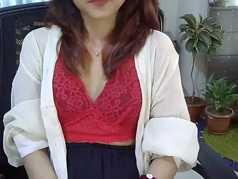 Maaya khan online show from May 3, 11:04 am