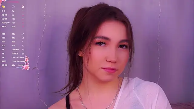 CarlaSpiva online show from February 20, 8:55 pm