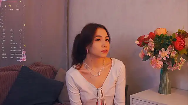 CarlaSpiva online show from February 15, 8:08 pm