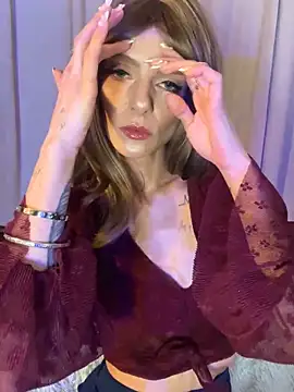 Snapshot of Olivia-Brooks chatting on February 24, 6:20 pm Olivia-Brooks online show from February 24, 6:20 pm