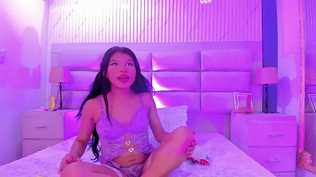 CelesteSweetts  online show from March 4, 6:21 am