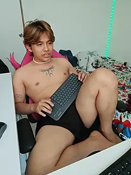 benji vampire online show from March 7, 6:02 pm