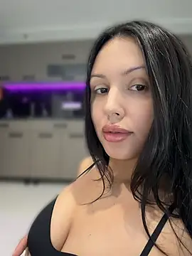 lorry6 online show from July 16, 11:29 am