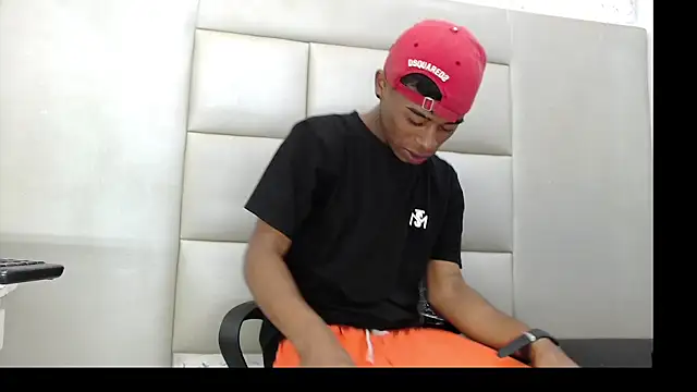 TonnyMarck online show from February 15, 2:23 am