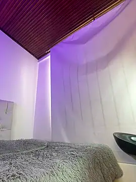  Victoria foxx  online show from March 19, 10:32 pm