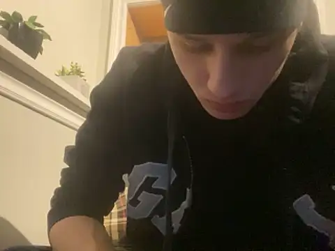 yourwhiteboy1 online show from March 2, 5:08 am