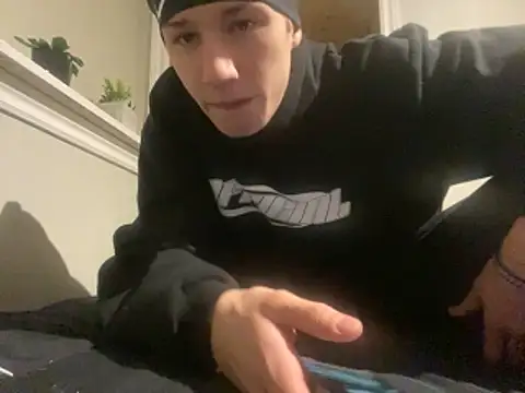 yourwhiteboy1 online show from March 20, 1:39 am