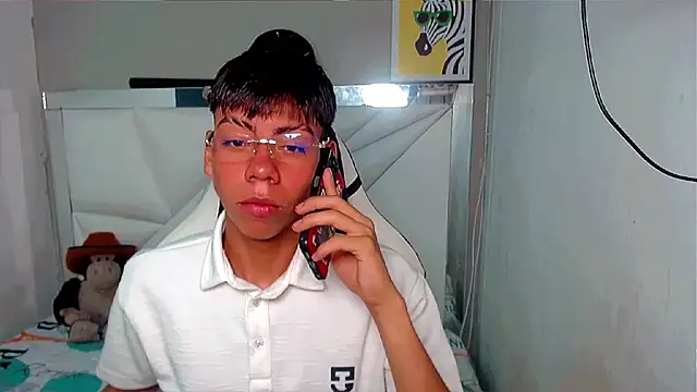 Liarr  online show from March 19, 7:58 pm