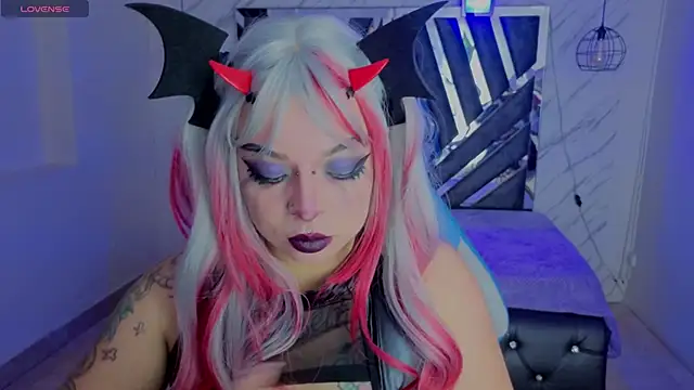  Vermell  online show from March 29, 8:32 pm