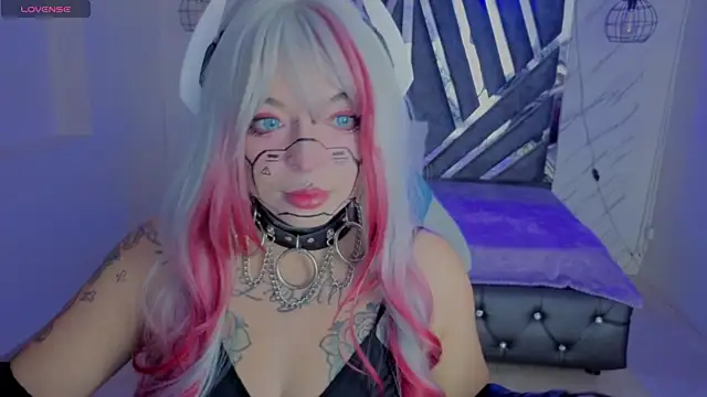  Vermell  online show from April 14, 8:14 pm