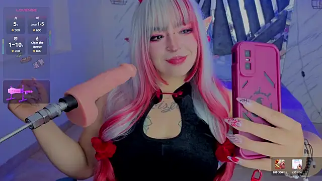  Vermell  online show from April 2, 8:04 pm