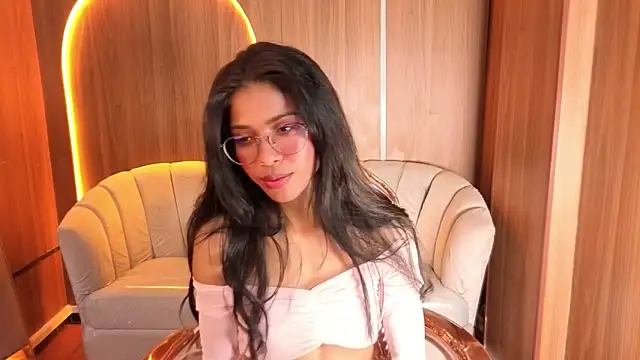 Alina b  online show from April 21, 1:42 am