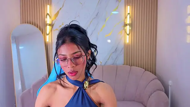 Alina b  online show from April 13, 8:13 pm