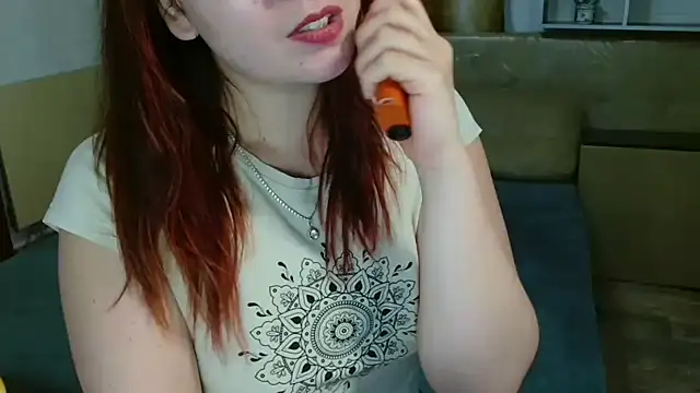 Snapshot of NotYourDoll chatting on January 28, 8:14 am NotYourDoll online show from January 28, 8:14 am