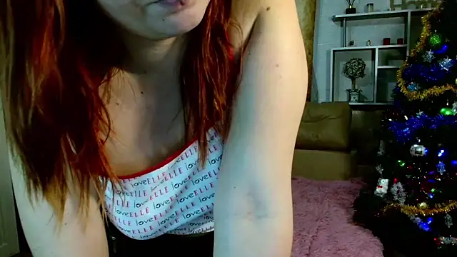 Snapshot of NotYourDoll chatting on December 25, 10:06 am NotYourDoll online show from December 25, 10:06 am