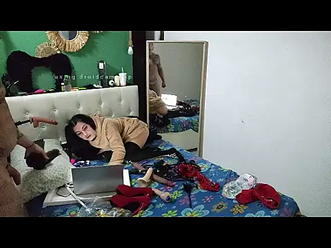 Snapshot of MarcoRoma313 chatting on February 6, 11:01 pm MarcoRoma313 online show from February 6, 11:01 pm