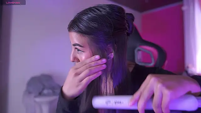 mavi boo online show from February 24, 7:48 pm