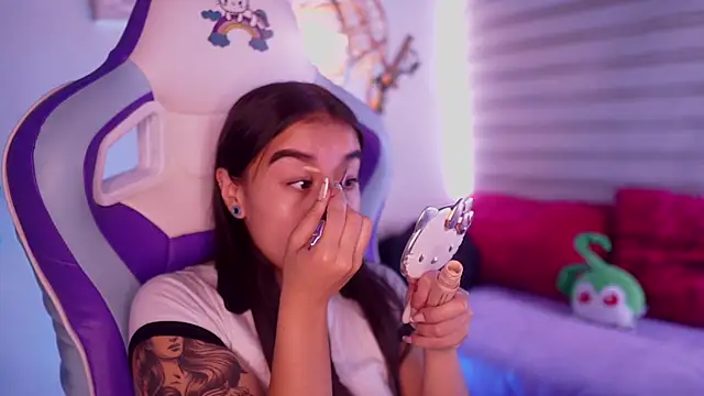 mavi boo online show from February 13, 7:03 pm