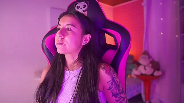 mavi boo online show from February 2, 8:30 pm