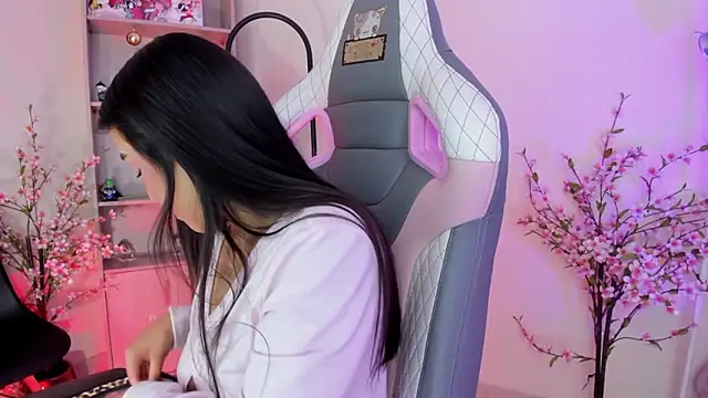 mavi boo online show from February 25, 6:19 pm