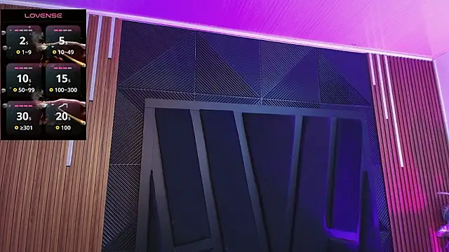 Hanna Becker  online show from February 16, 11:31 am