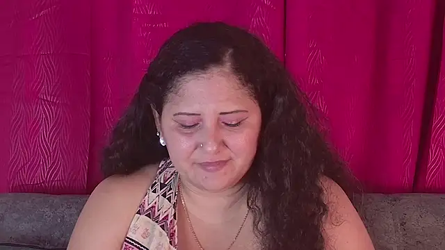 Snapshot of Genesis_Montenegro_OA chatting on February 12, 1:11 pm Genesis Montenegro OA online show from February 12, 1:11 pm