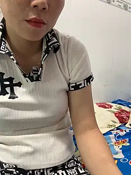 Baby-lovely69 online show from April 14, 3:00 am