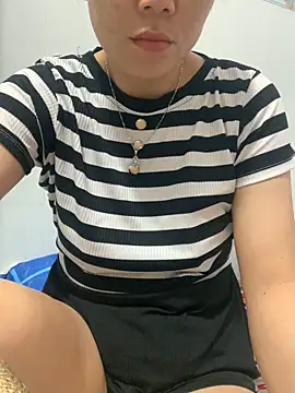 Baby-lovely69 online show from April 12, 11:08 pm