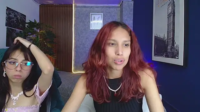 Snapshot of saphire_ chatting on February 25, 4:51 pm saphire online show from February 25, 4:51 pm