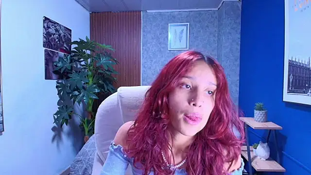 Snapshot of saphire_ chatting on February 21, 3:36 pm saphire online show from February 21, 3:36 pm