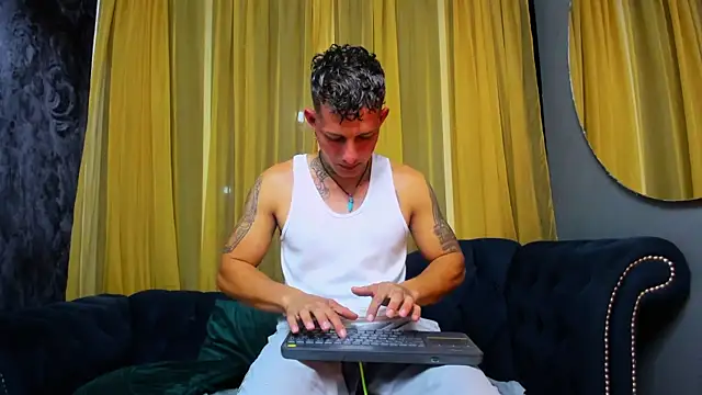  angel rivera online show from February 24, 11:38 pm