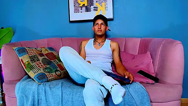  angel rivera online show from March 13, 11:43 pm