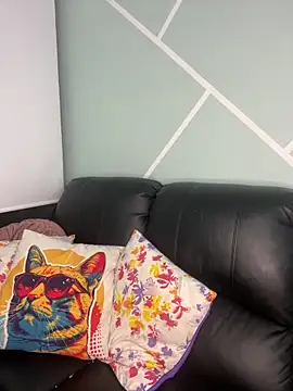 Dakota Bailey online show from March 21, 1:51 am