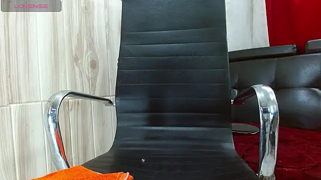 Camil4 milf 1 online show from April 11, 7:45 am