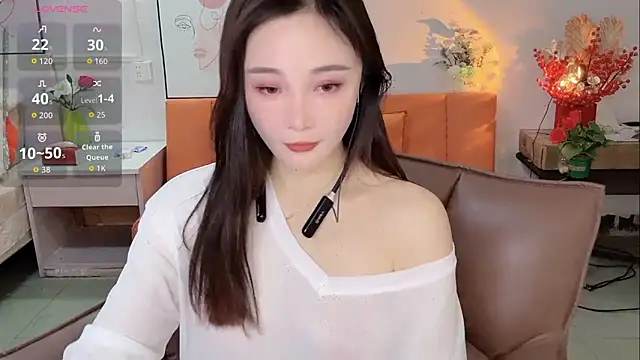 Lisa-295188 online show from February 4, 7:14 am