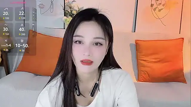 Lisa-295188 online show from April 2, 8:43 am