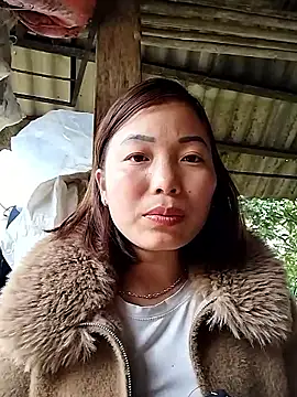 Snapshot of Ella-aa chatting on February 7, 4:53 am Ella-aa online show from February 7, 4:53 am