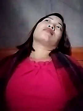 Ella-aa online show from March 15, 9:55 pm