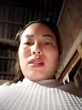 Snapshot of Ella-aa chatting on March 2, 1:29 pm Ella-aa online show from March 2, 1:29 pm