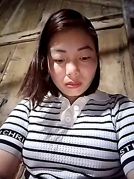 Snapshot of Ella-aa chatting on February 7, 10:07 pm Ella-aa online show from February 7, 10:07 pm