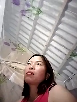 Ella-aa online show from April 3, 10:16 pm