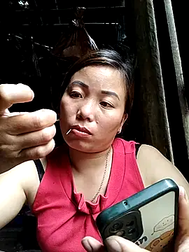 Ella-aa online show from March 25, 5:51 am