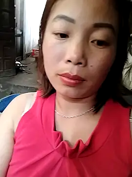 Ella-aa online show from March 19, 7:30 am