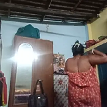 Snapshot of senguptadiya248 chatting on February 24, 10:05 am senguptadiya248 online show from February 24, 10:05 am