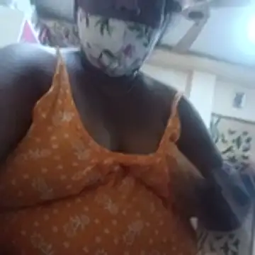 Snapshot of senguptadiya248 chatting on February 20, 11:50 pm senguptadiya248 online show from February 20, 11:50 pm