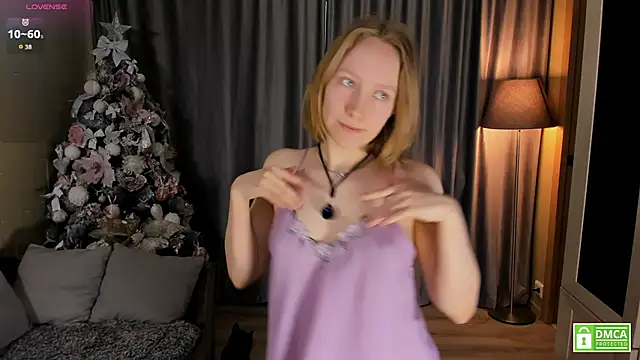 Snapshot of Cutie_Ellis chatting on May 30, 10:54 am Cutie Ellis online show from May 30, 10:54 am
