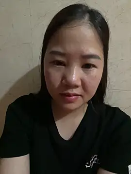 Snapshot of Baby-sexy69 chatting on May 5, 10:02 pm Baby-sexy69 online show from May 5, 10:02 pm